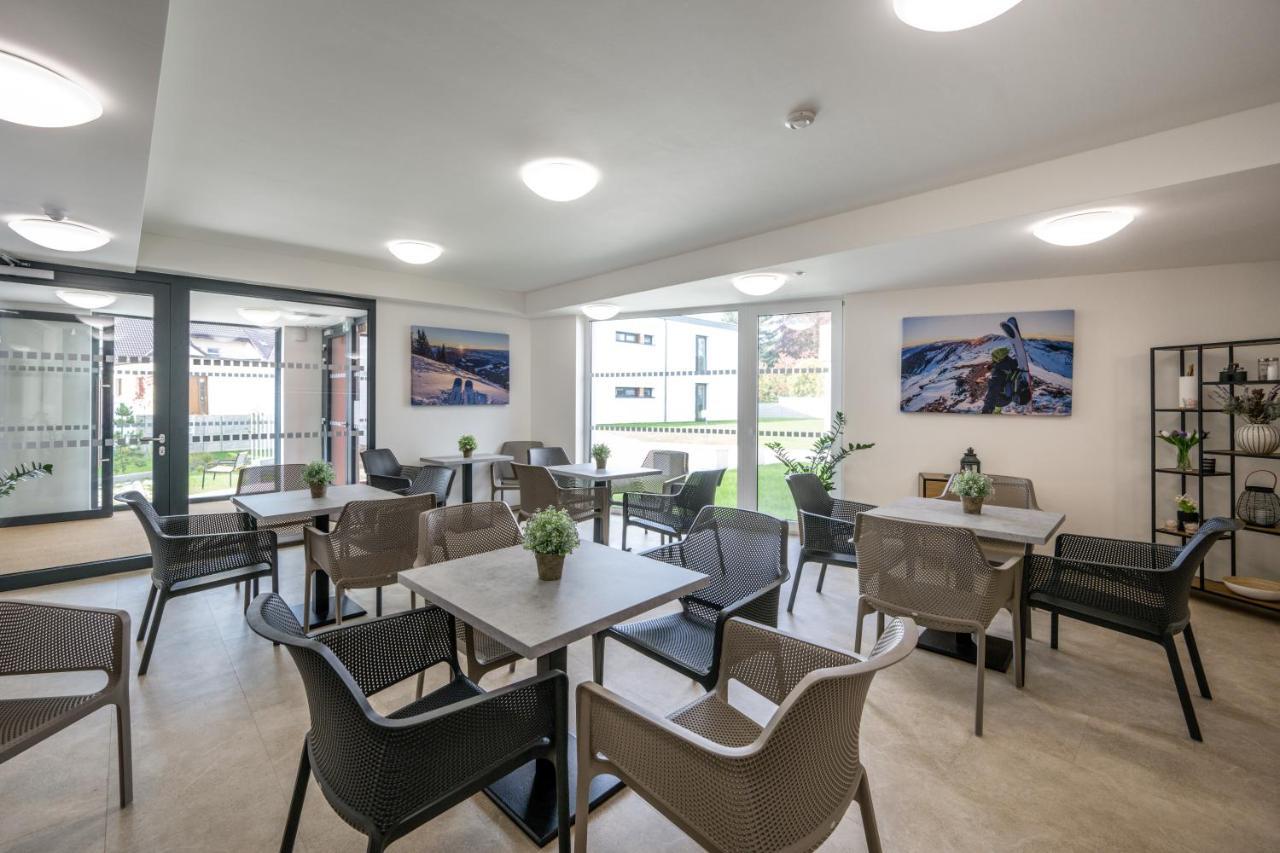 Kaestle Residence Нове-Место-на-Мораве Экстерьер фото